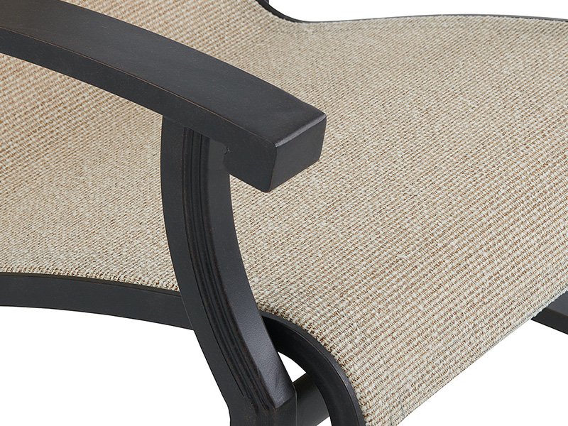 CHAISE À MANGER LODGE EN ALUMINIUM BRONZE VIEILLI AVEC TRESSES ÉLASTIQUES