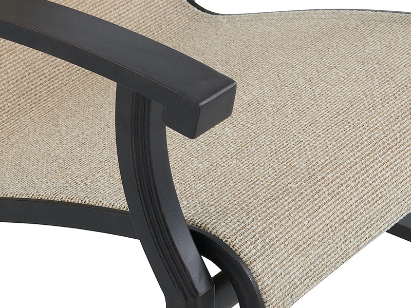 CHAISE À MANGER LODGE EN ALUMINIUM BRONZE VIEILLI AVEC TRESSES ÉLASTIQUES